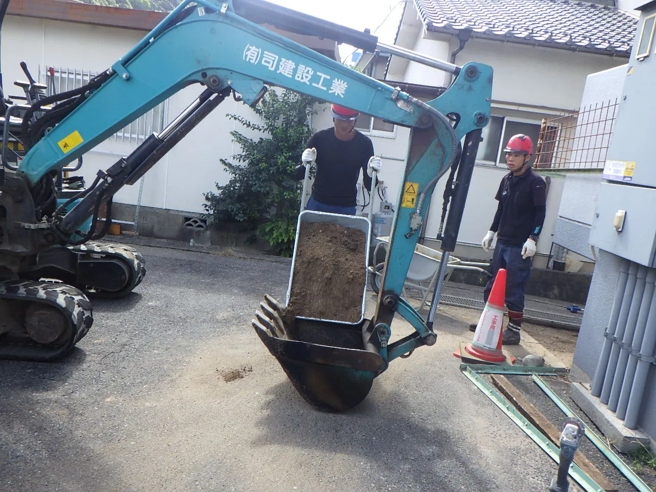CASE 07 重機施工